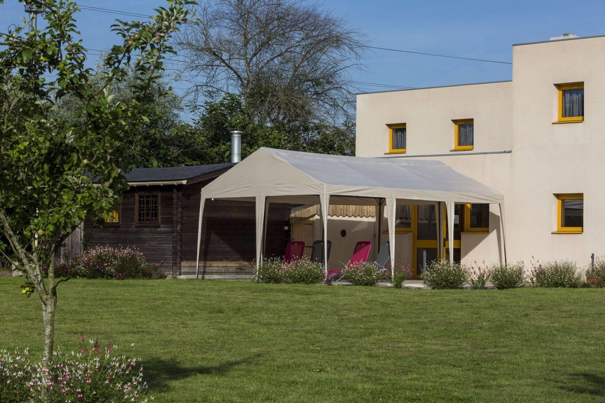 B&B Hotel Angers Parc Expos Verrieres-en-Anjou ภายนอก รูปภาพ