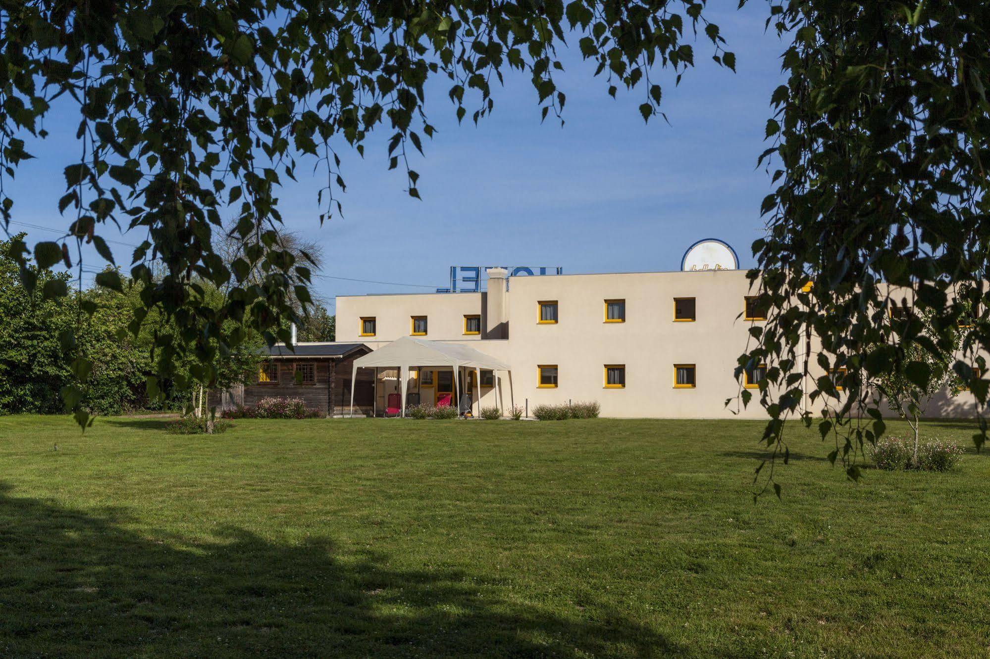 B&B Hotel Angers Parc Expos Verrieres-en-Anjou ภายนอก รูปภาพ