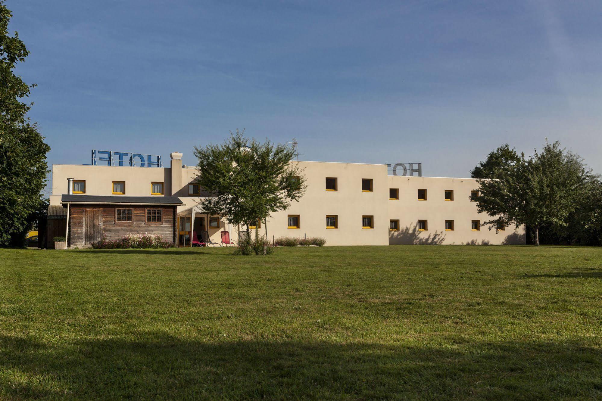 B&B Hotel Angers Parc Expos Verrieres-en-Anjou ภายนอก รูปภาพ